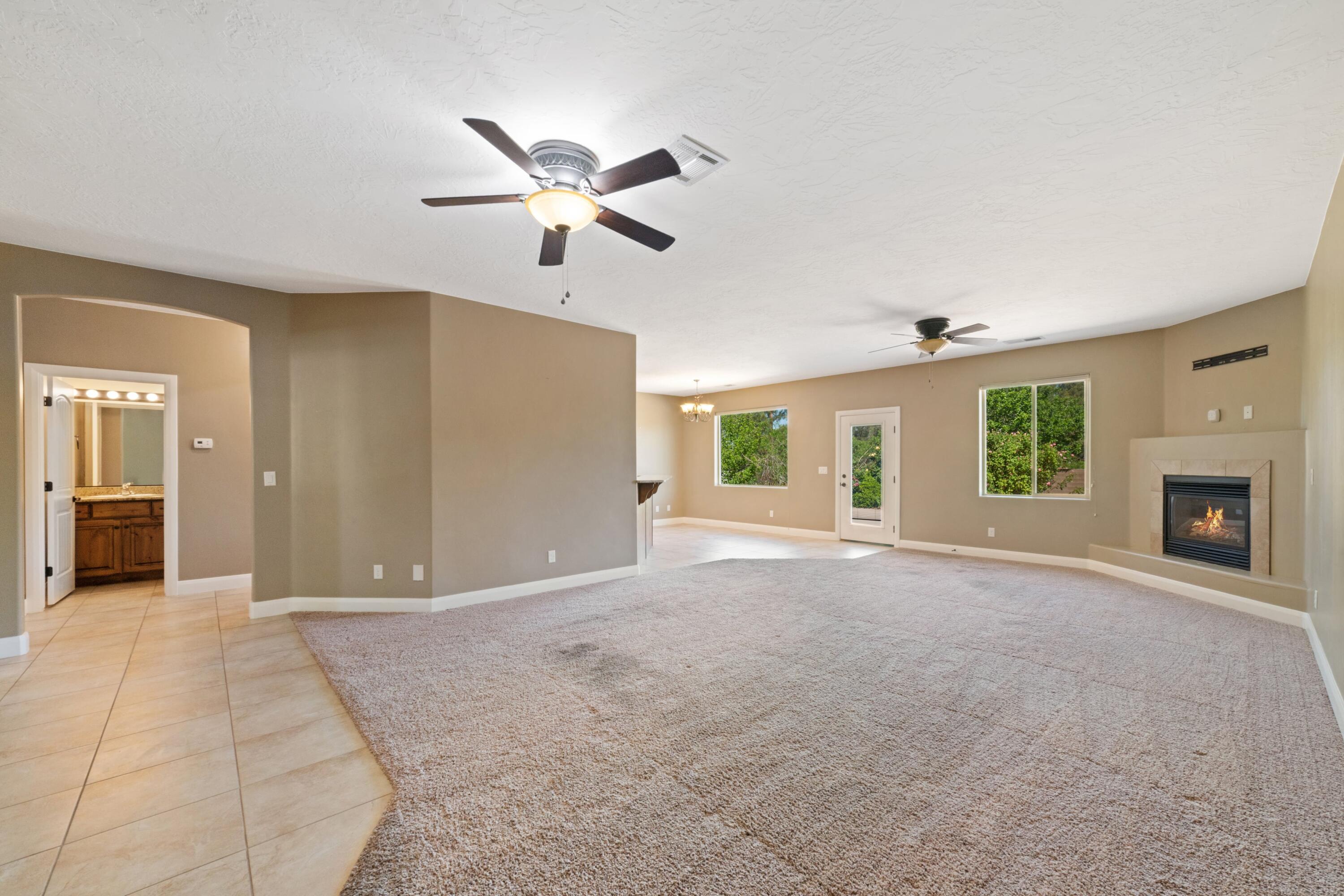 COBBLESTONE FIELDS (H) - Residential