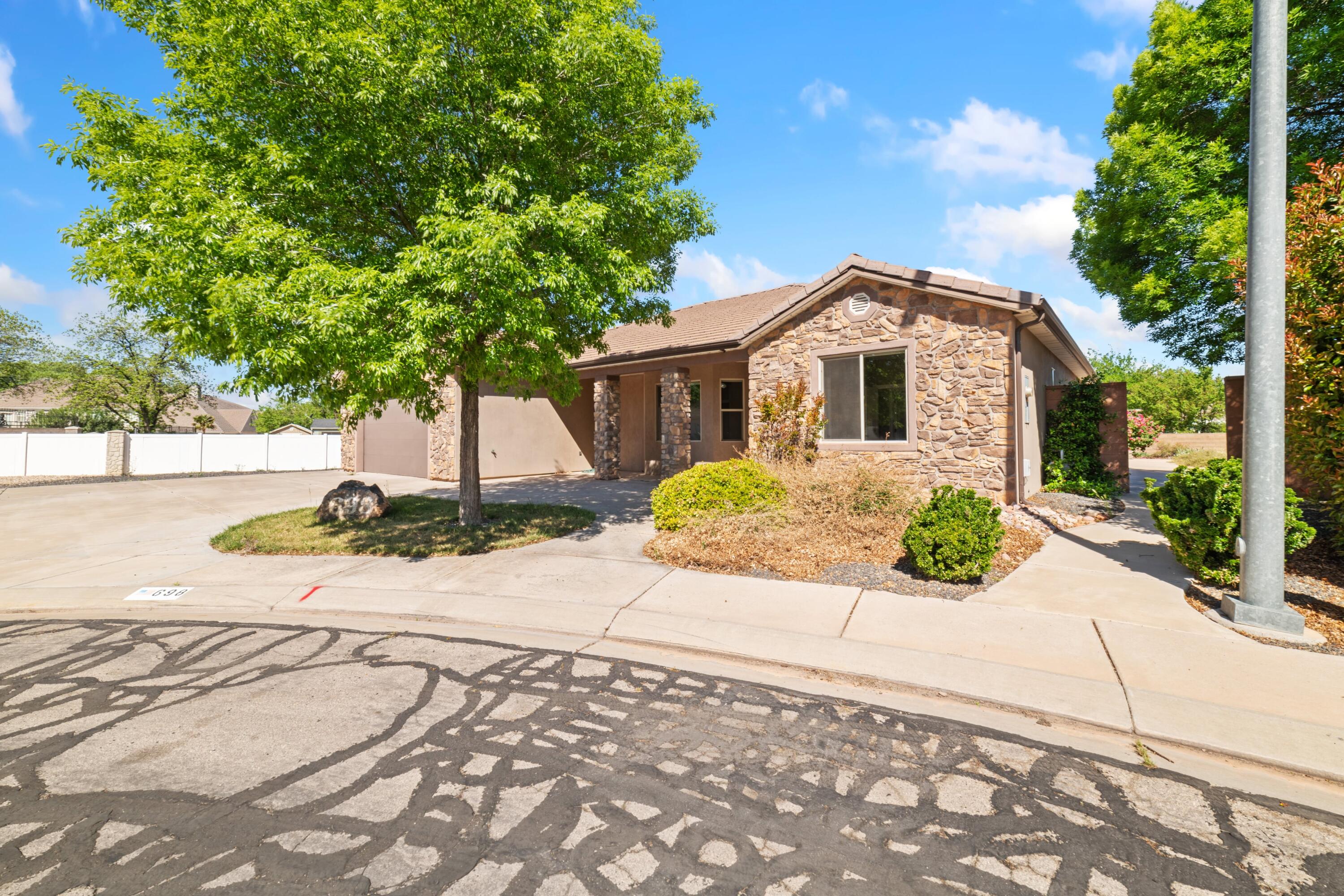 COBBLESTONE FIELDS (H) - Residential