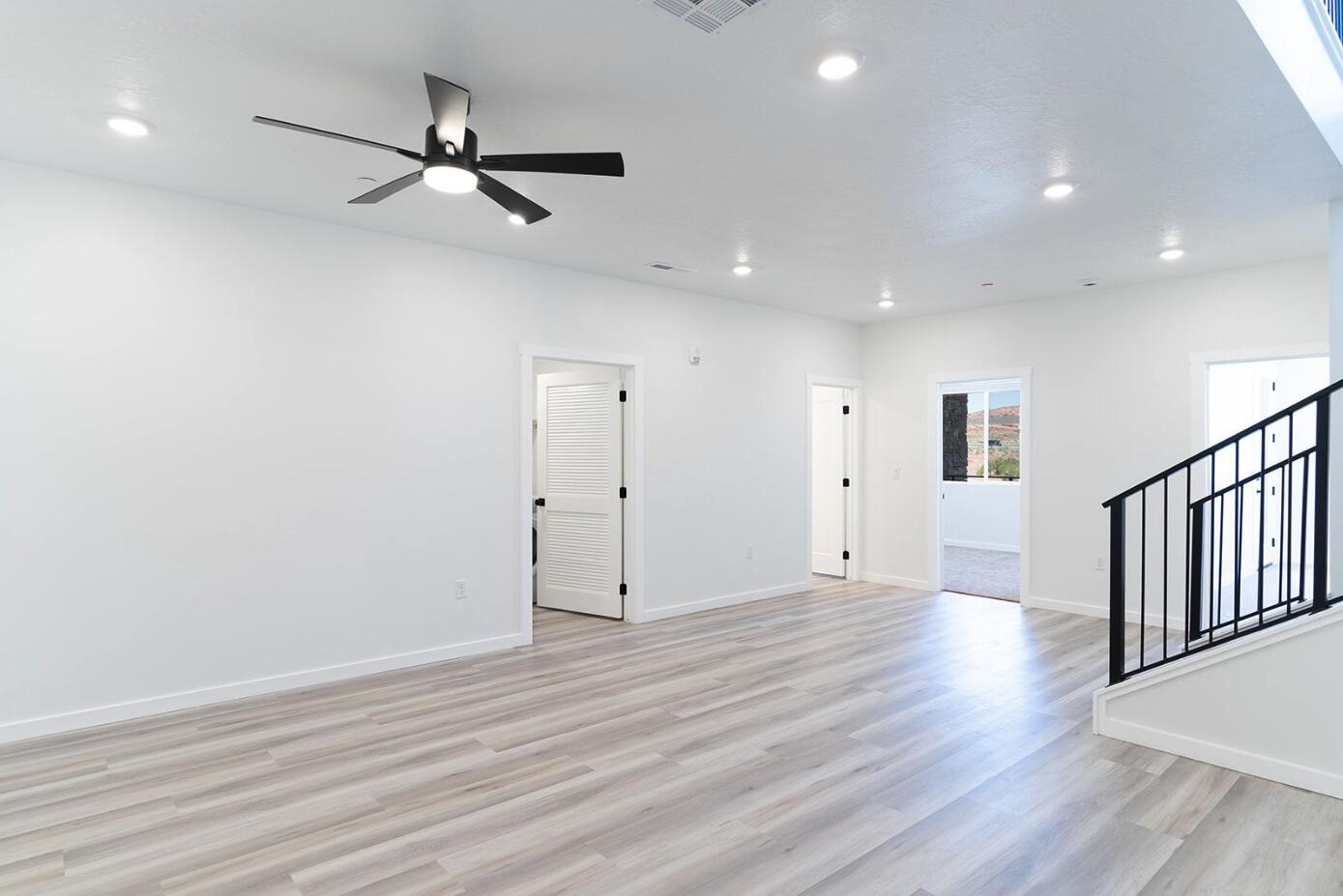 CORAL SPRINGS CONDOMINIUMS - Residential