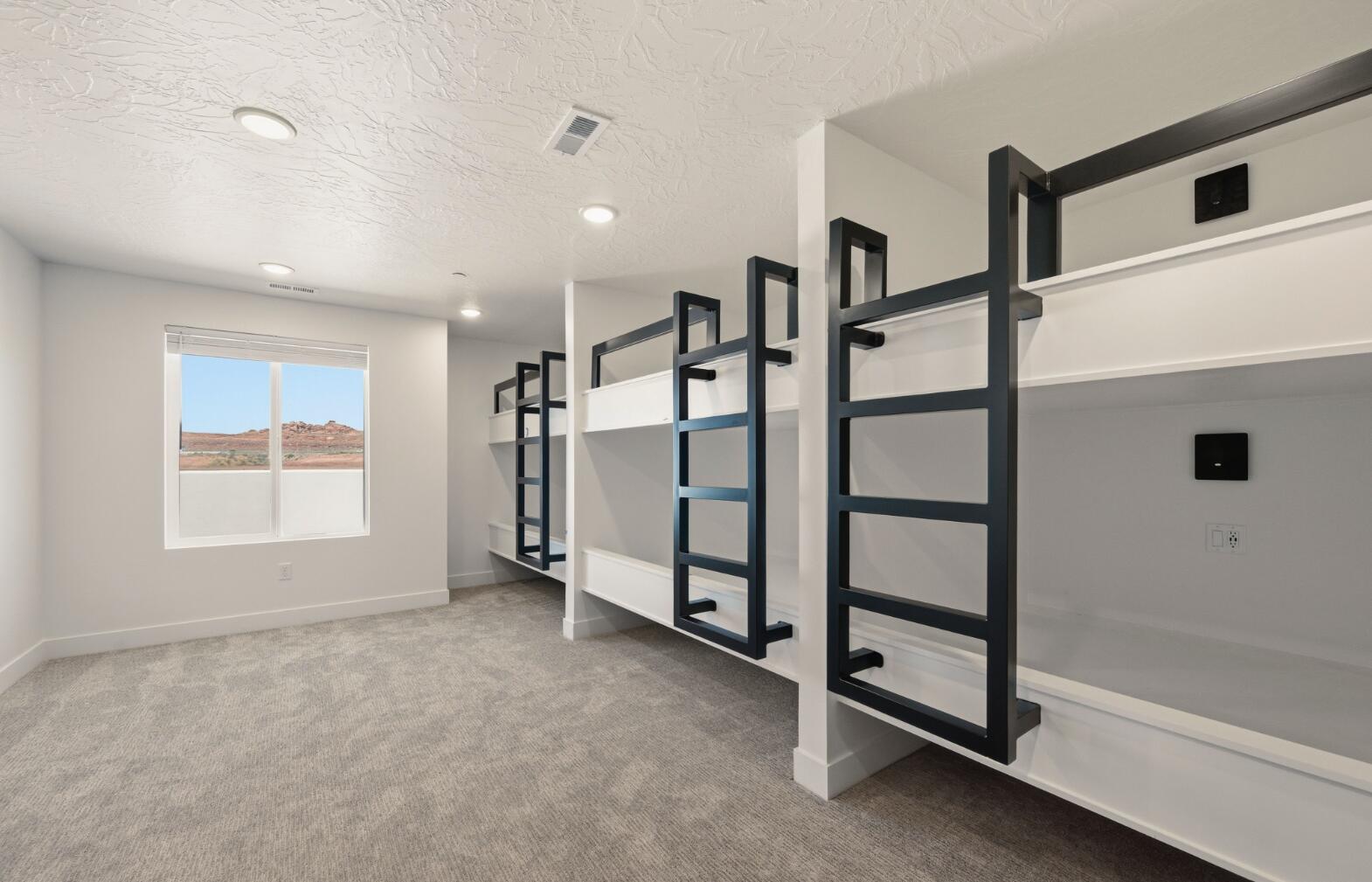 CORAL SPRINGS CONDOMINIUMS - Residential