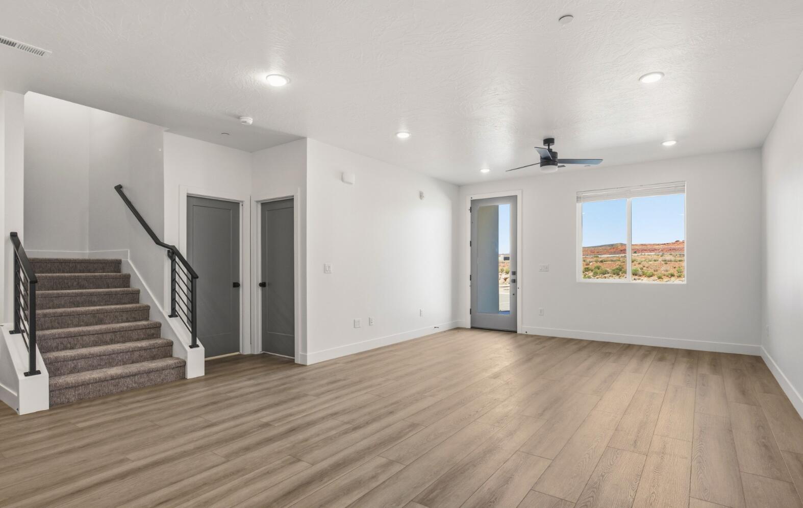 CORAL SPRINGS CONDOMINIUMS - Residential