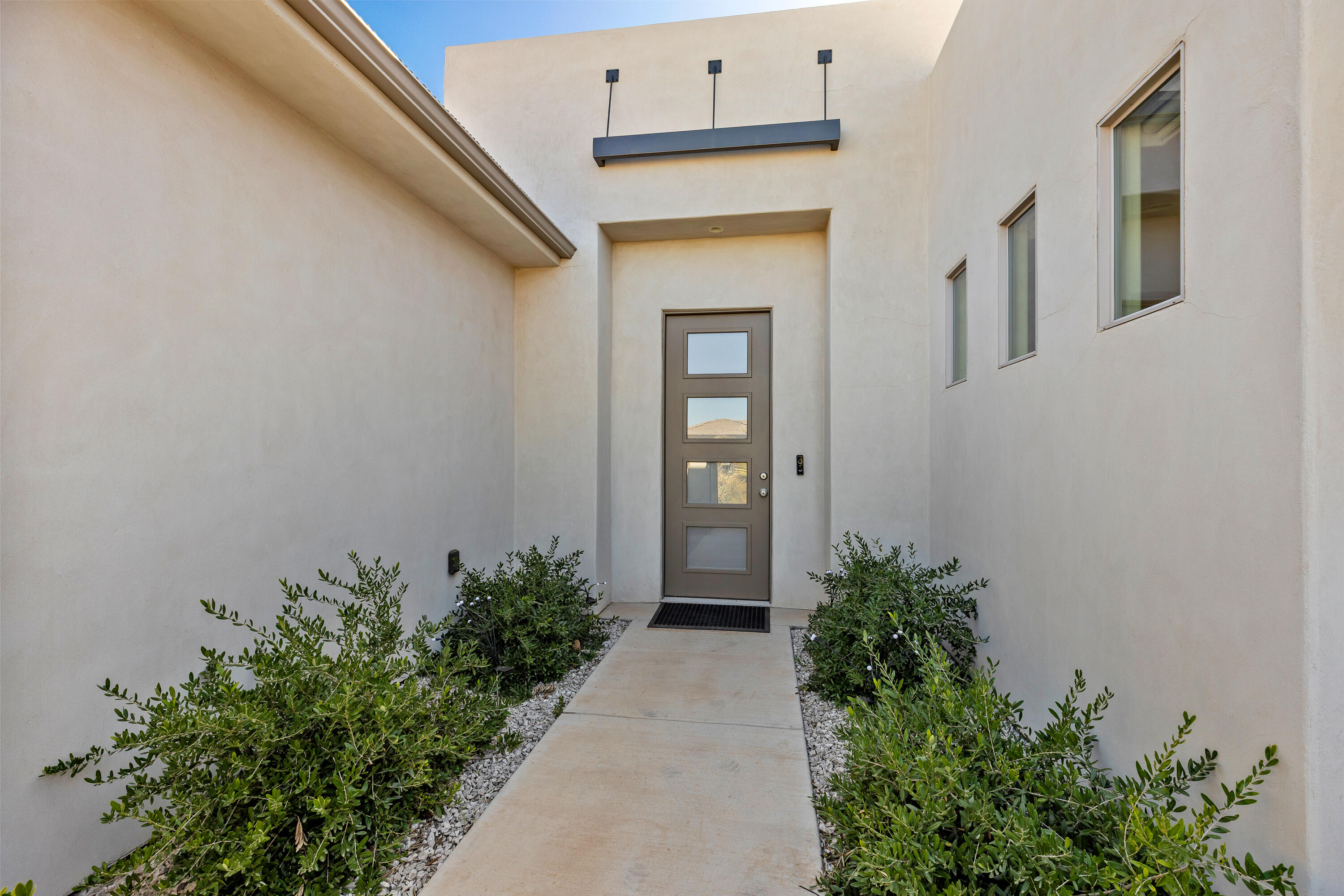 DESERT VISTA - Residential