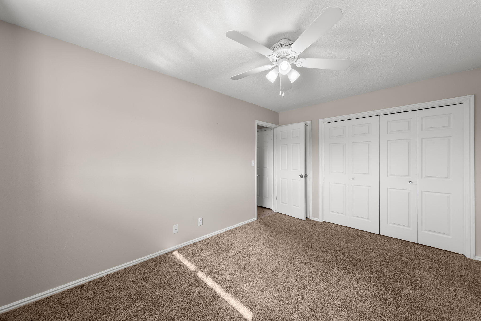 ST GEORGE SNOW PK TOWNHOMES - Residential