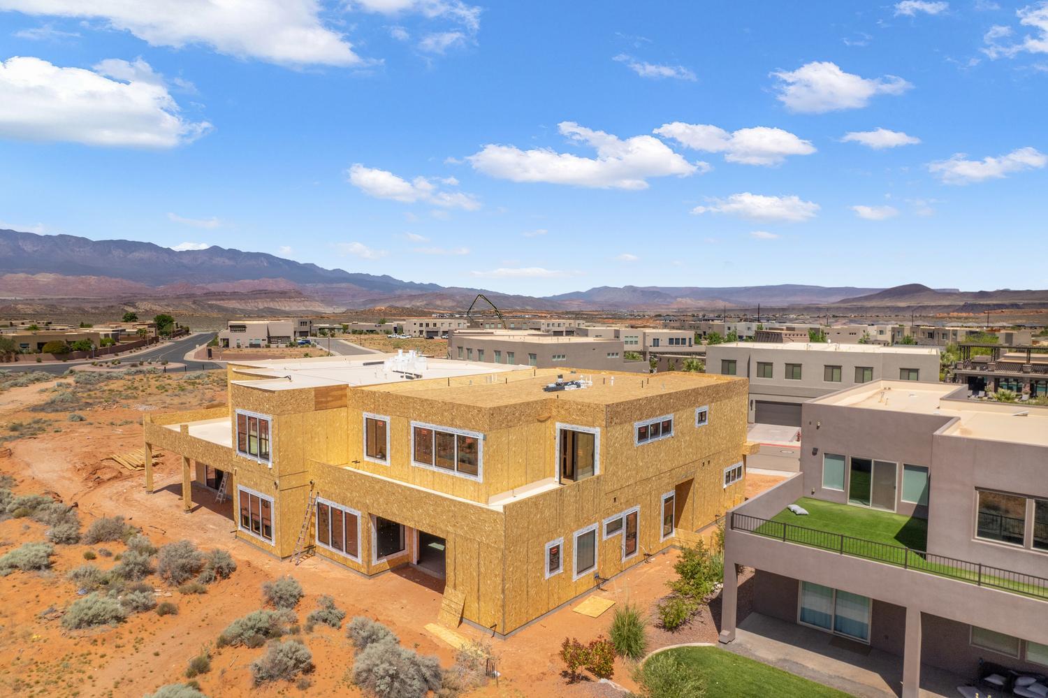 TAVA RESORT AT SAND HOLLOW - Residential