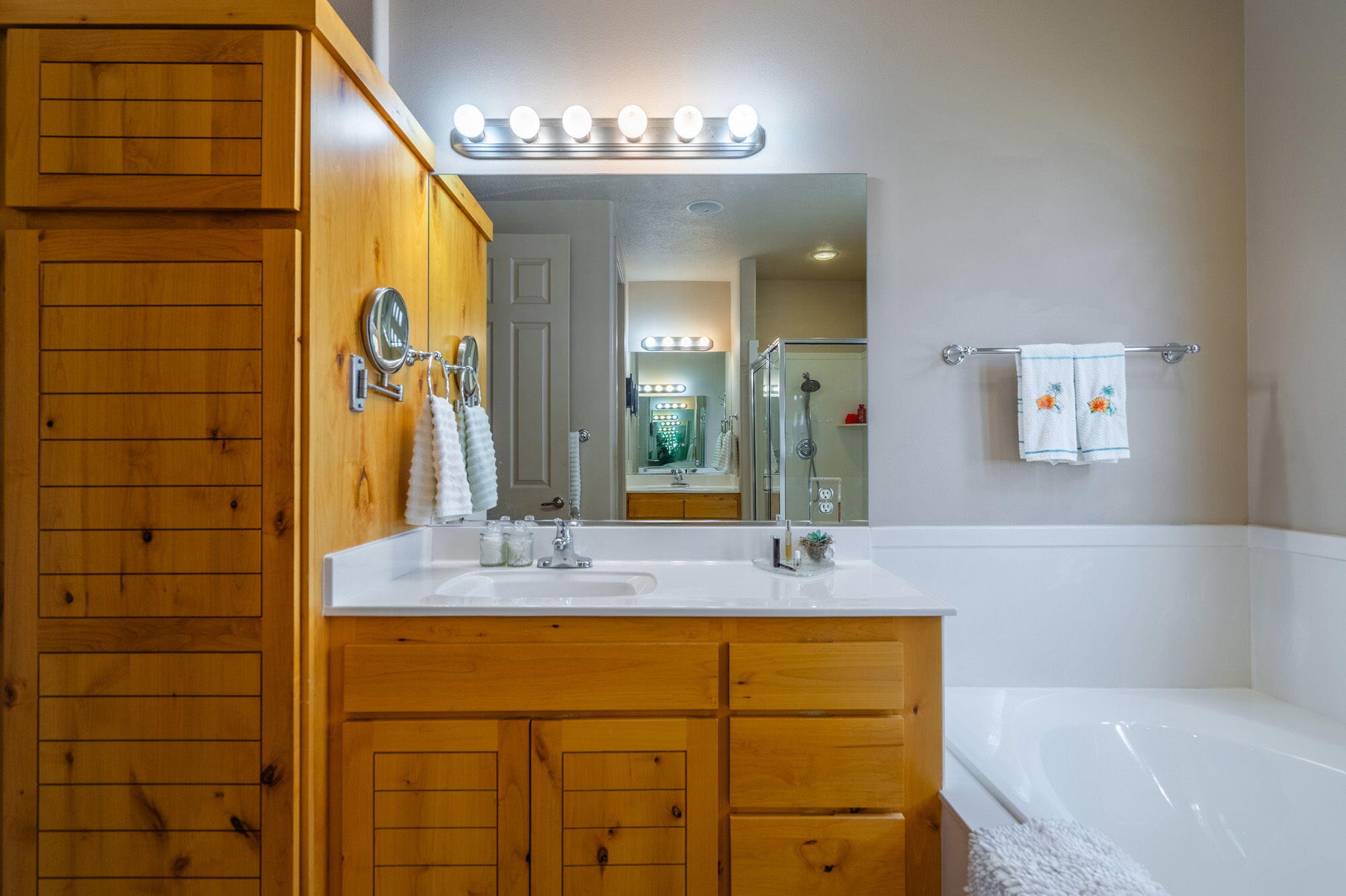 BLACKROCK CONDOS AT STONEBRIDGE - Residential