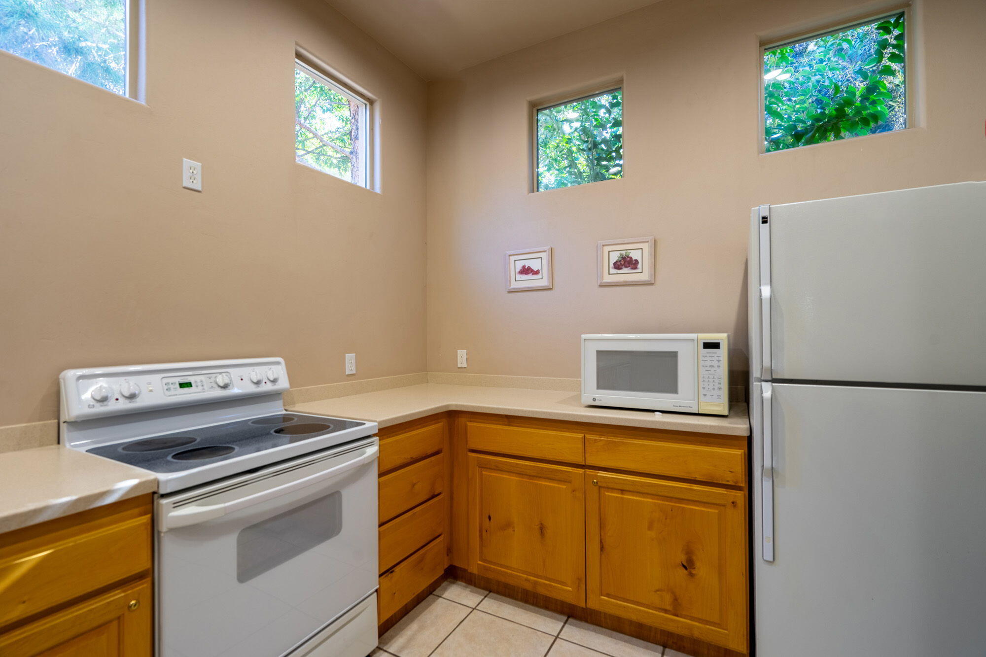 BLACKROCK CONDOS AT STONEBRIDGE - Residential