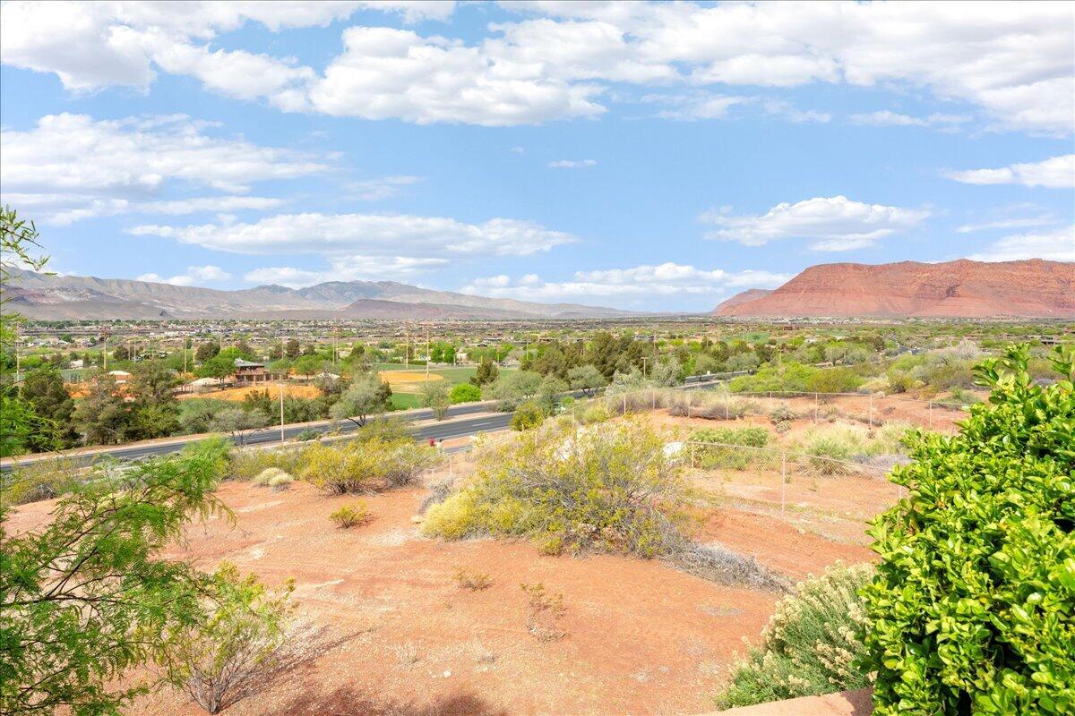 CASTLE ROCK - Residential