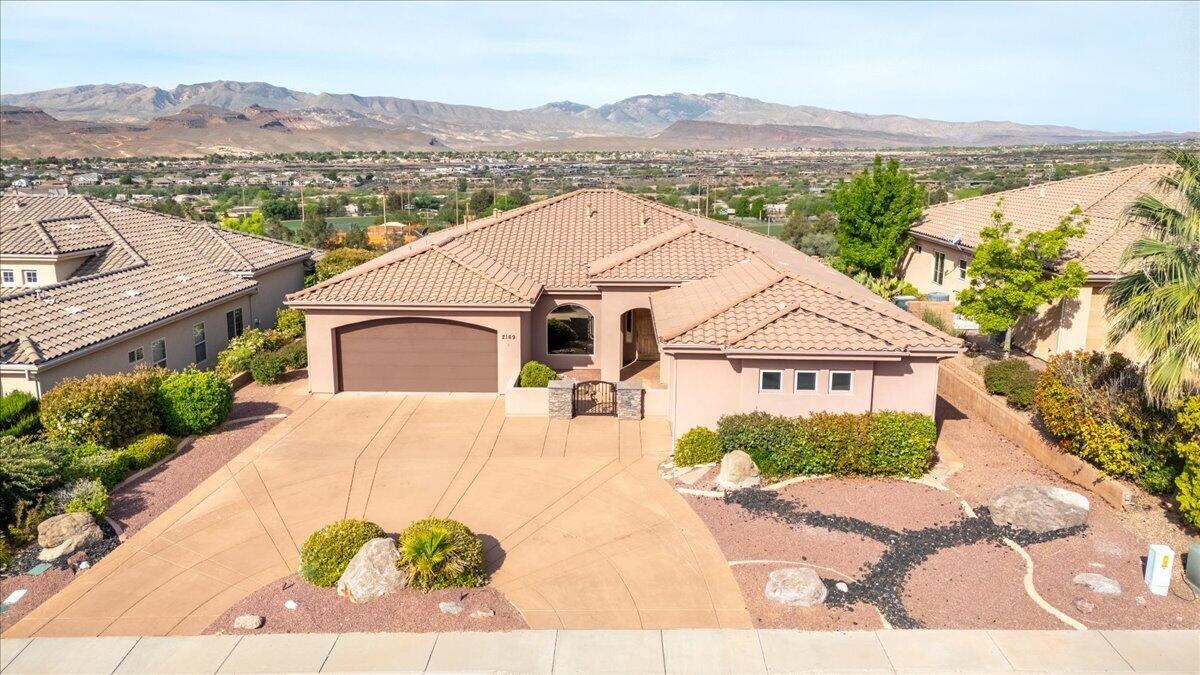 CASTLE ROCK - Residential