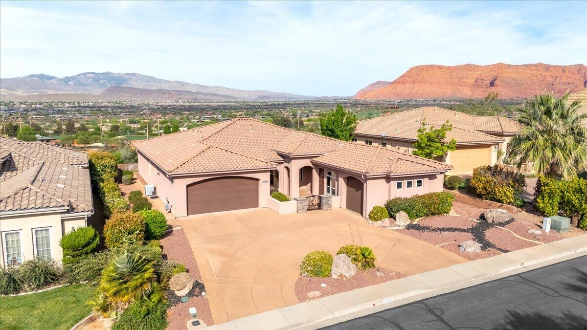 CASTLE ROCK - Residential