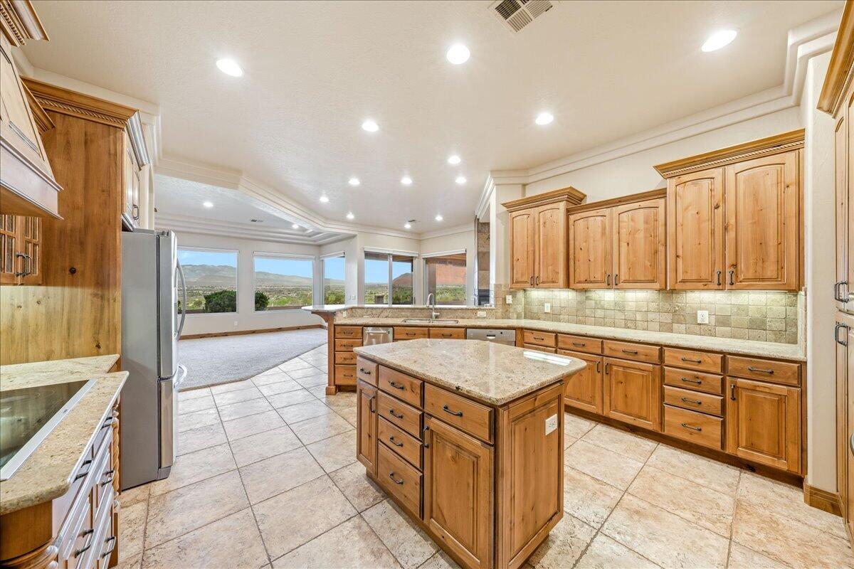 CASTLE ROCK - Residential