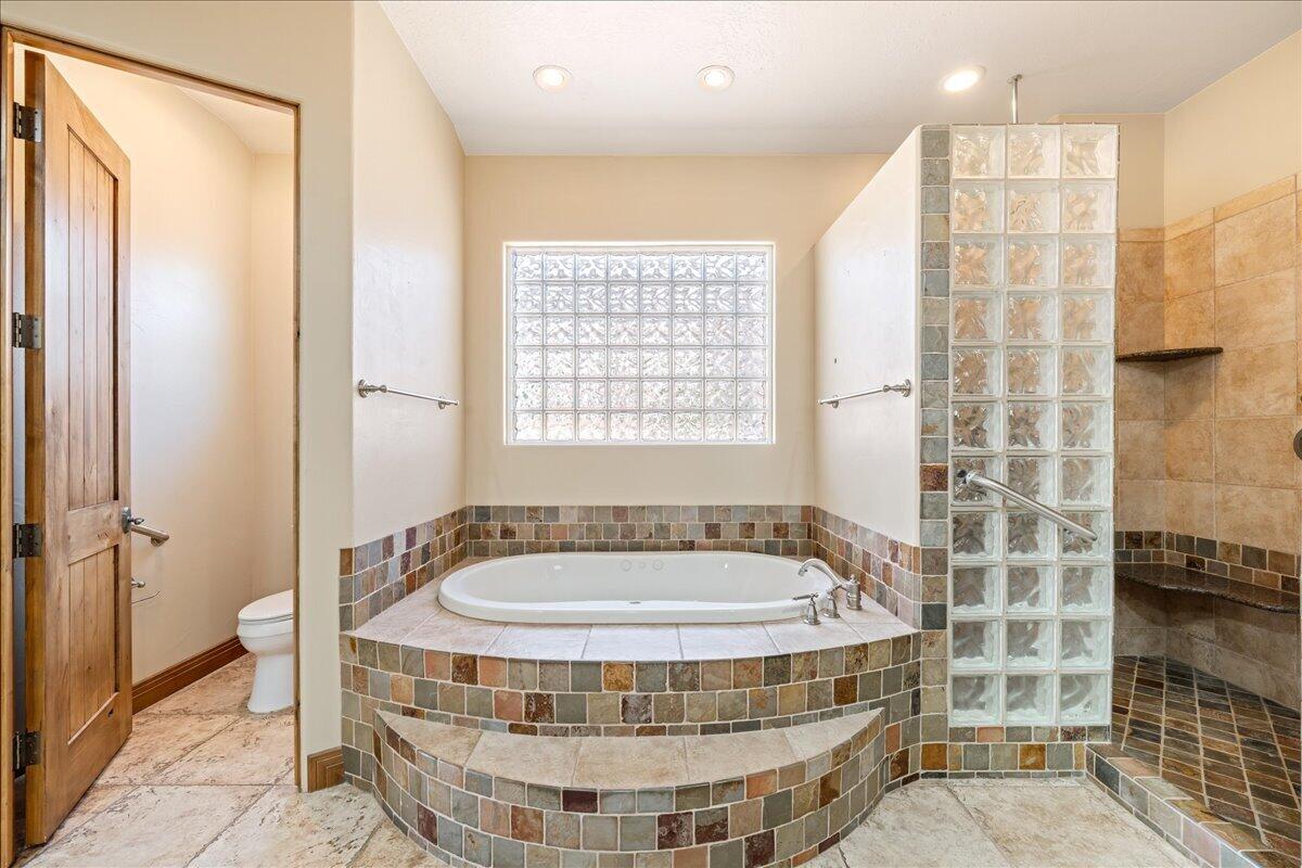 CASTLE ROCK - Residential