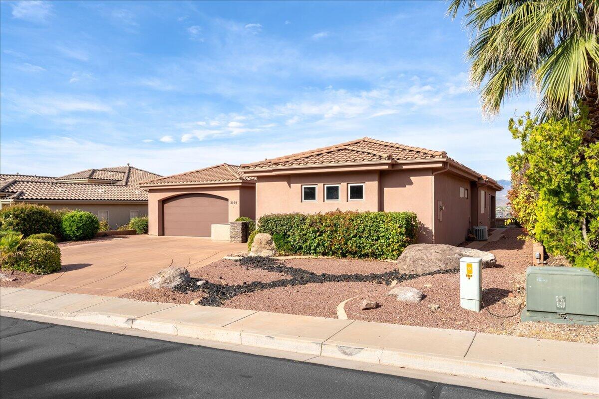 CASTLE ROCK - Residential