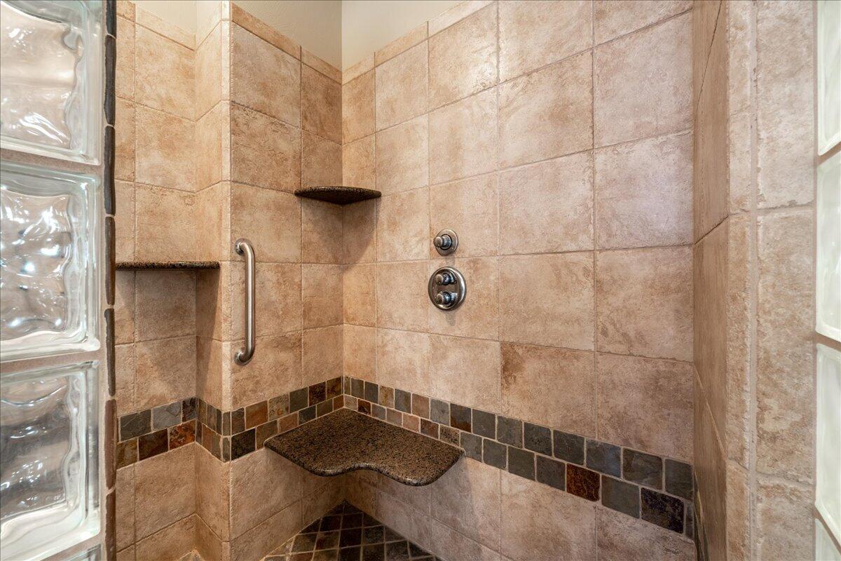 CASTLE ROCK - Residential