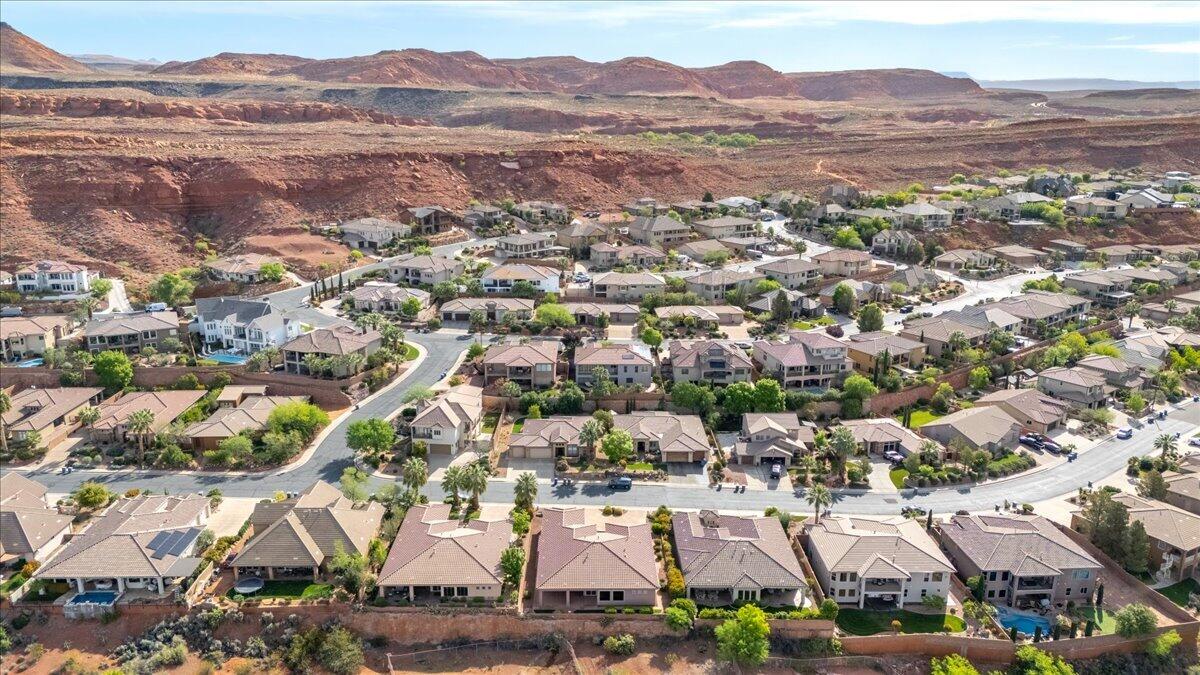CASTLE ROCK - Residential