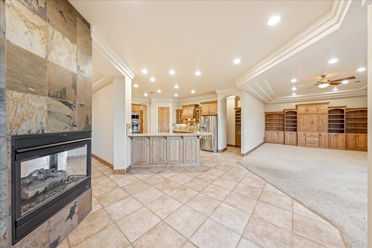 CASTLE ROCK - Residential