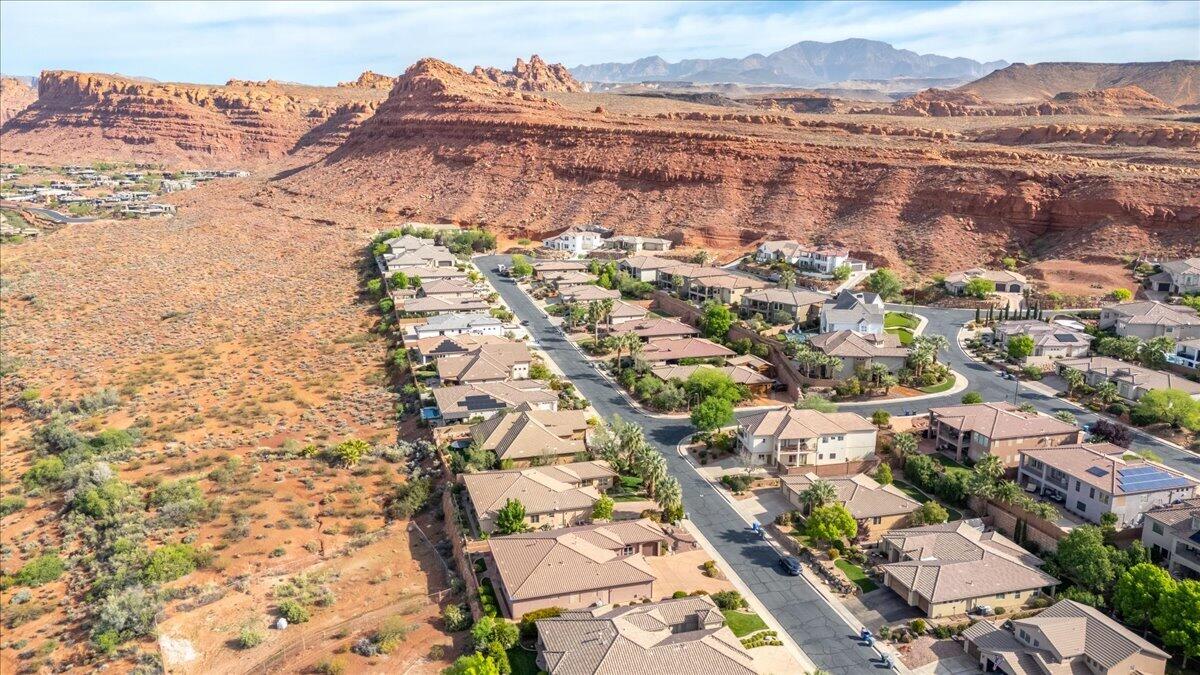 CASTLE ROCK - Residential