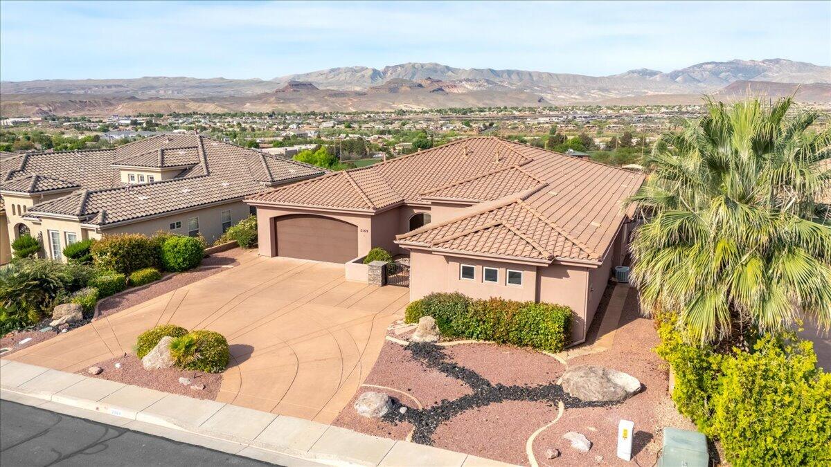 CASTLE ROCK - Residential