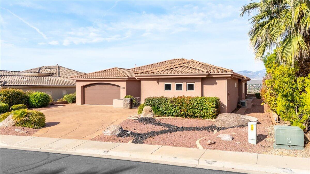 CASTLE ROCK - Residential