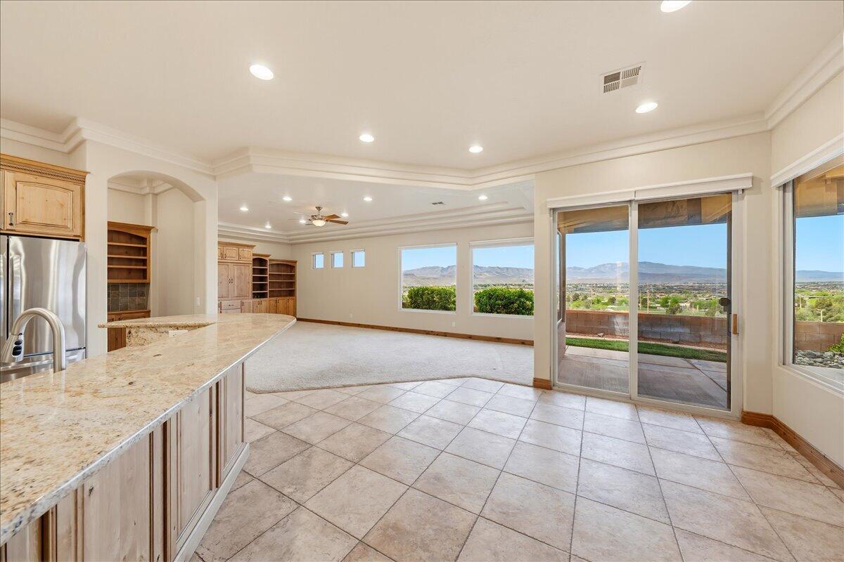 CASTLE ROCK - Residential