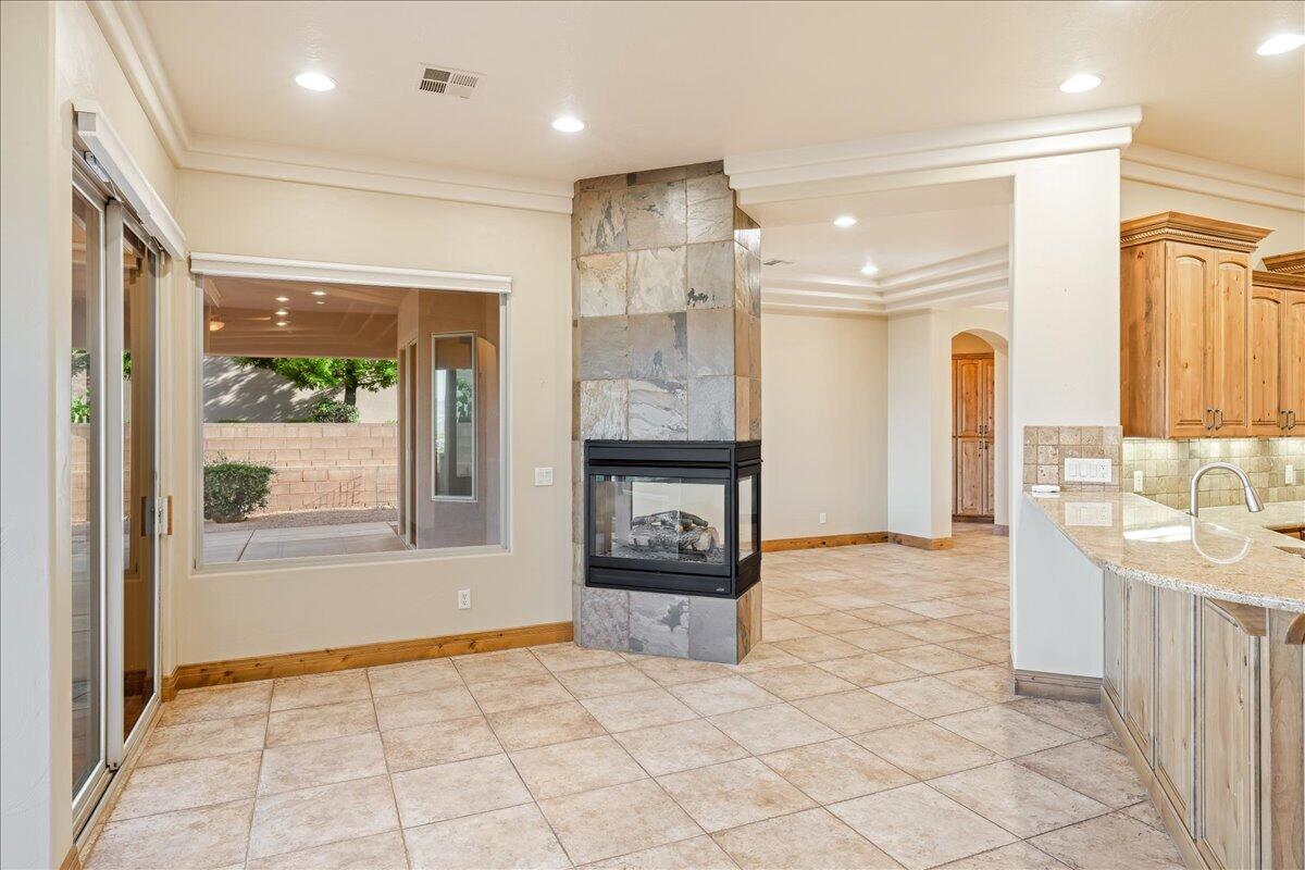 CASTLE ROCK - Residential