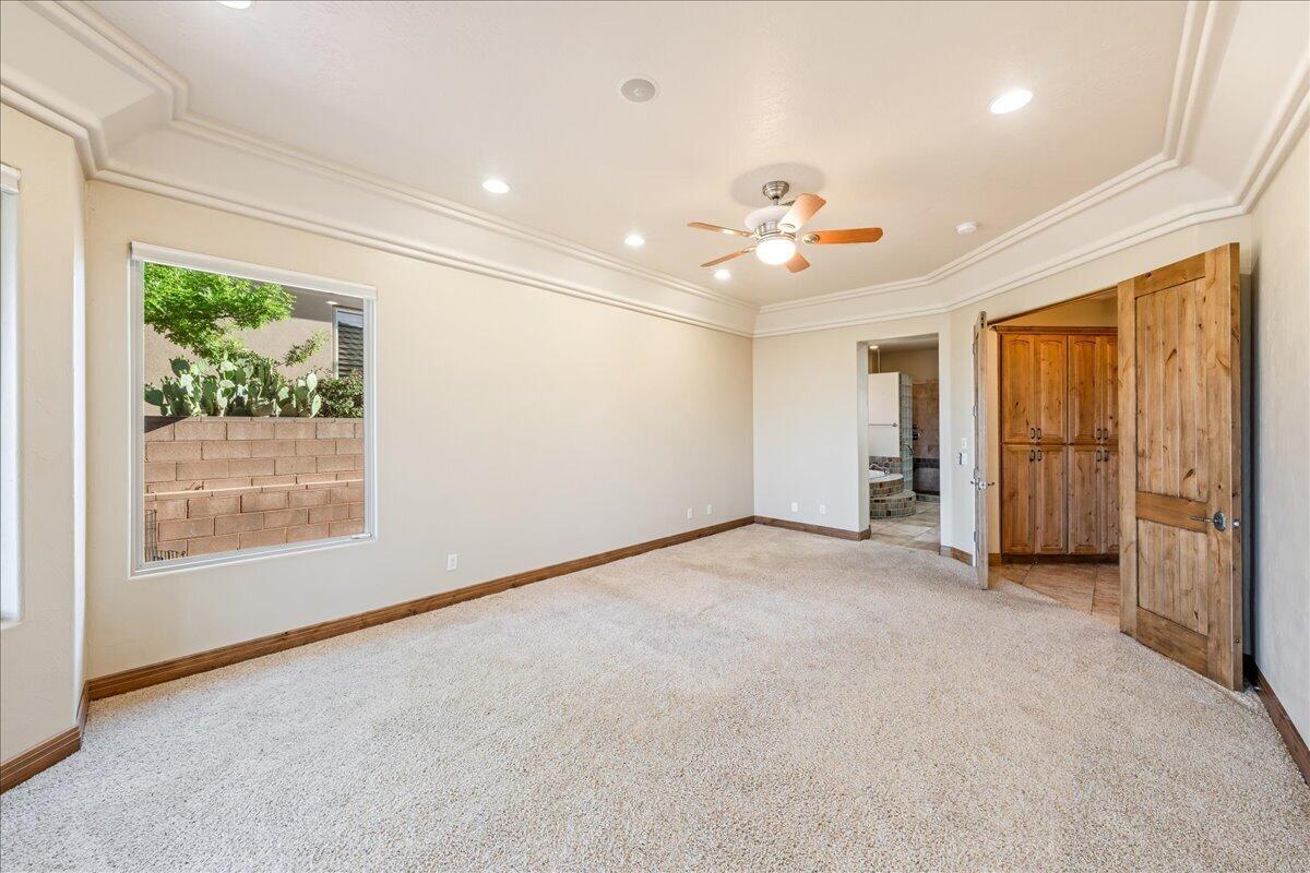 CASTLE ROCK - Residential