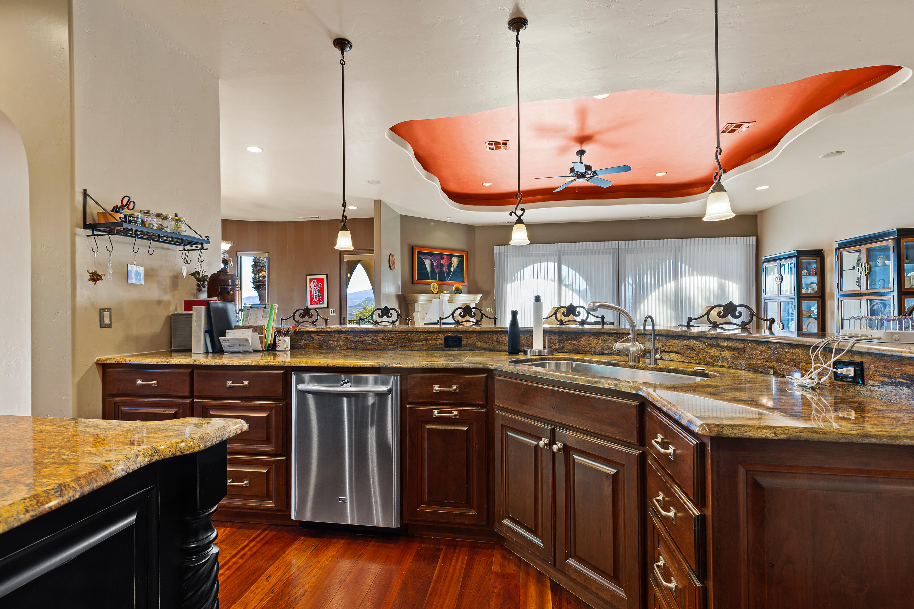 CASTLE ROCK - Residential