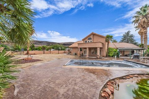 Tiny photo for 85 E 400 N, Hurricane, UT 84737 (MLS # 25-266237)