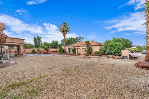 Tiny photo for 85 E 400 N, Hurricane, UT 84737 (MLS # 25-266237)