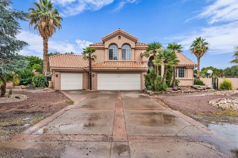 Tiny photo for 85 E 400 N, Hurricane, UT 84737 (MLS # 25-266237)