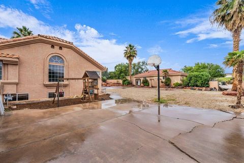 Tiny photo for 85 E 400 N, Hurricane, UT 84737 (MLS # 25-266237)