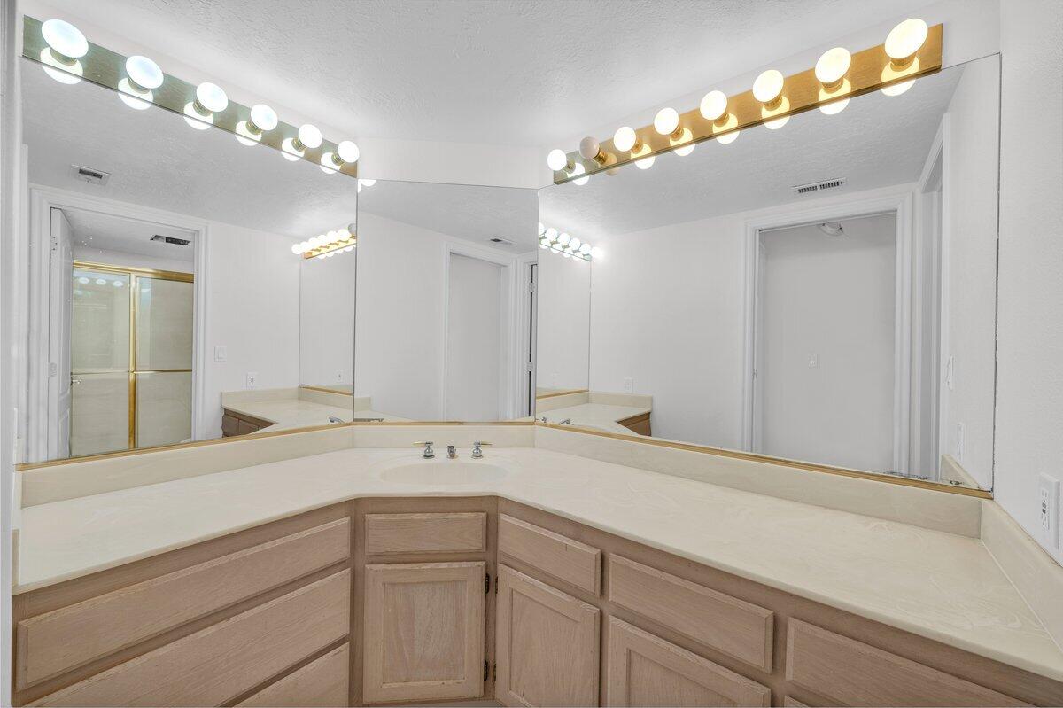 CHERRY PARK - Residential