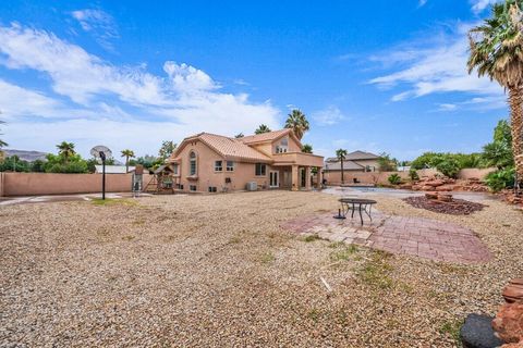 Tiny photo for 85 E 400 N, Hurricane, UT 84737 (MLS # 25-266237)