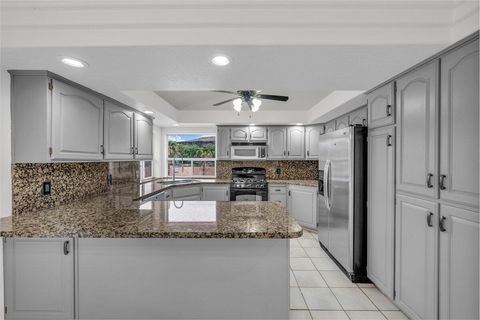 Tiny photo for 85 E 400 N, Hurricane, UT 84737 (MLS # 25-266237)