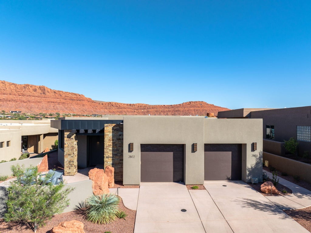 Photo of 2549 W Sinagua Trail 28 #28, Saint George, UT 84770 (MLS # 26-277217)