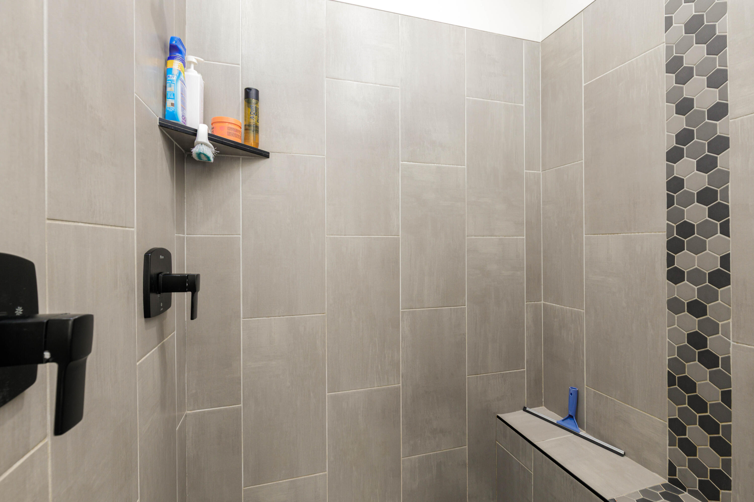 SEQUOIA ESTATES - Residential