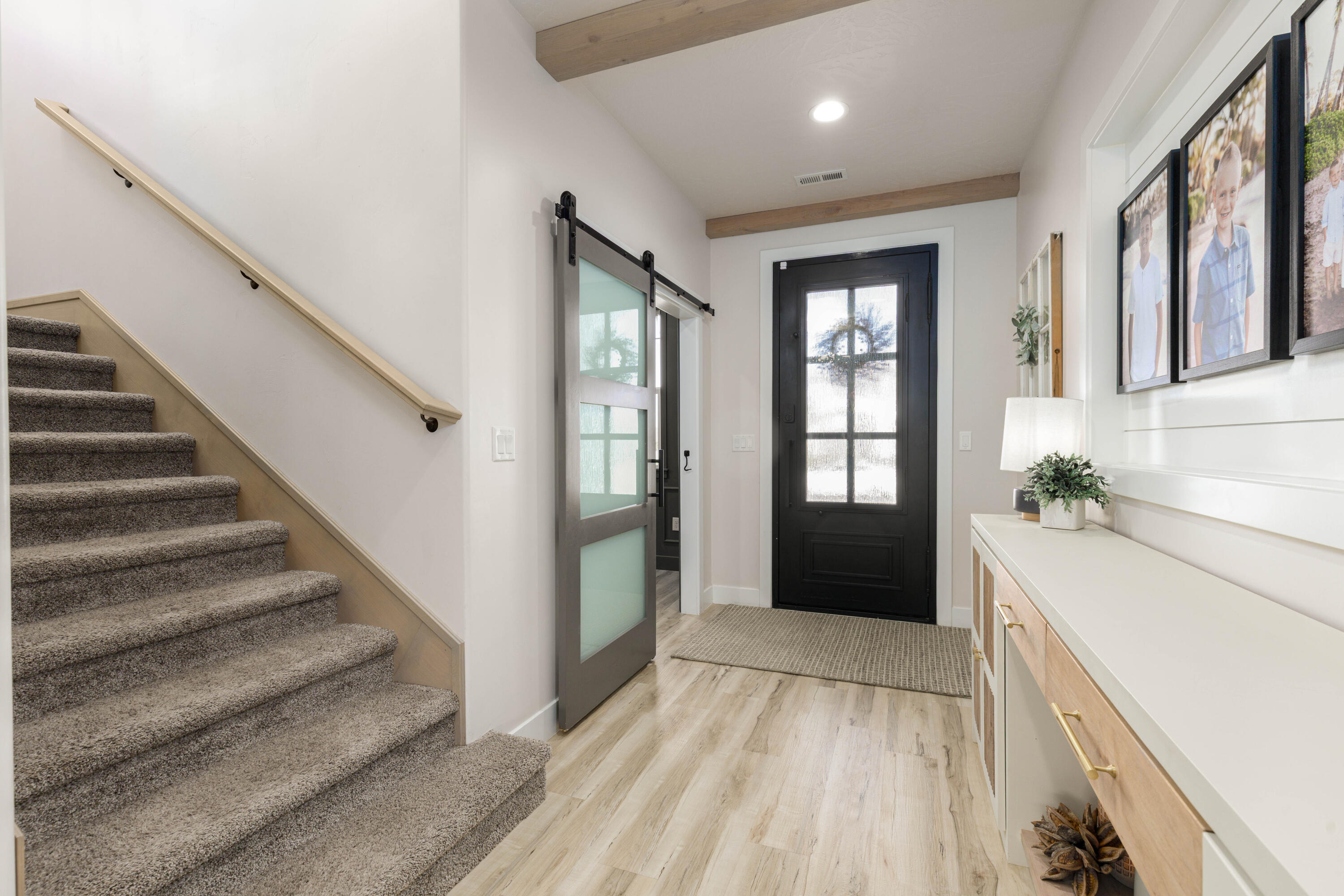 SEQUOIA ESTATES - Residential