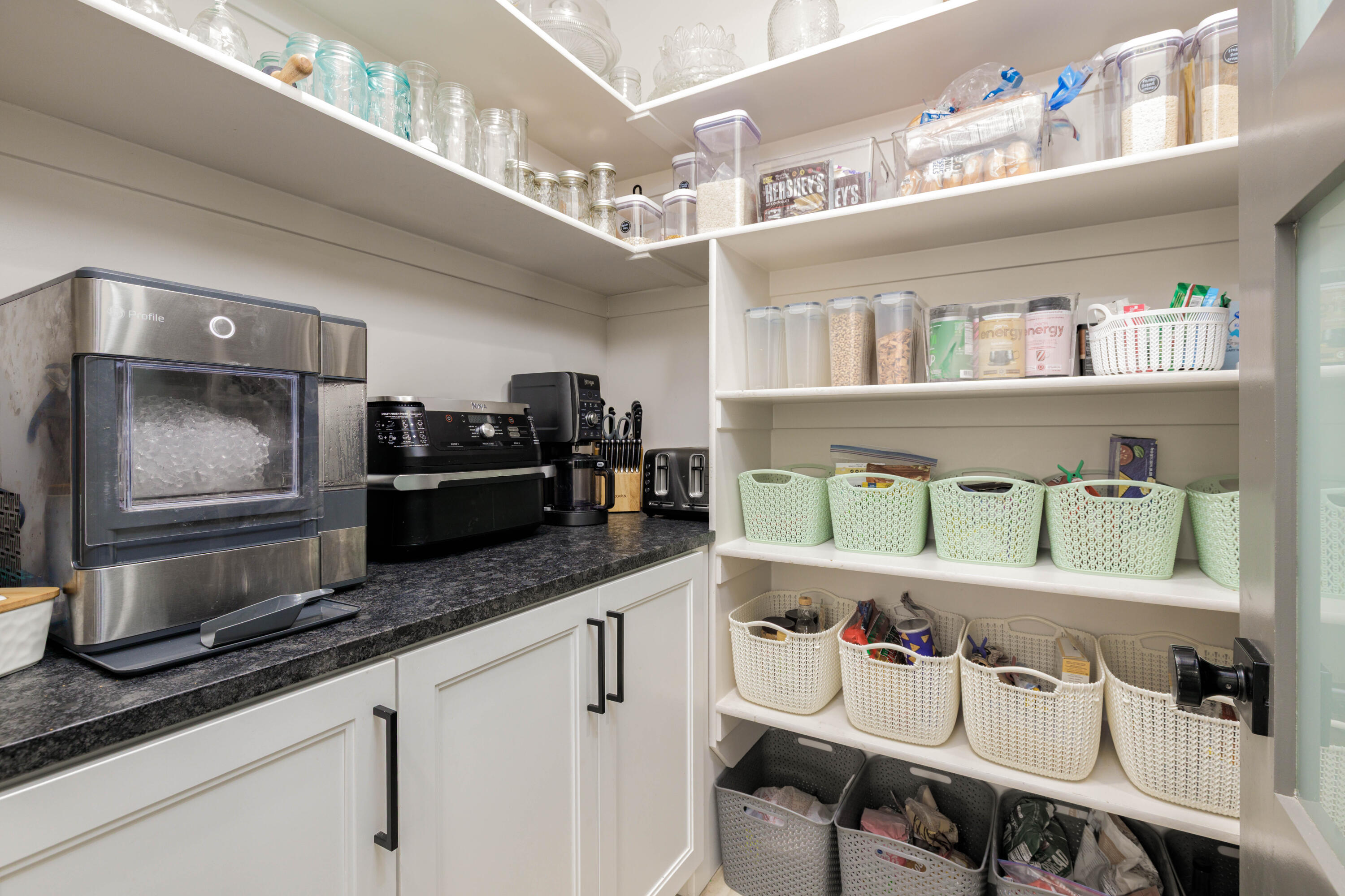 SEQUOIA ESTATES - Residential