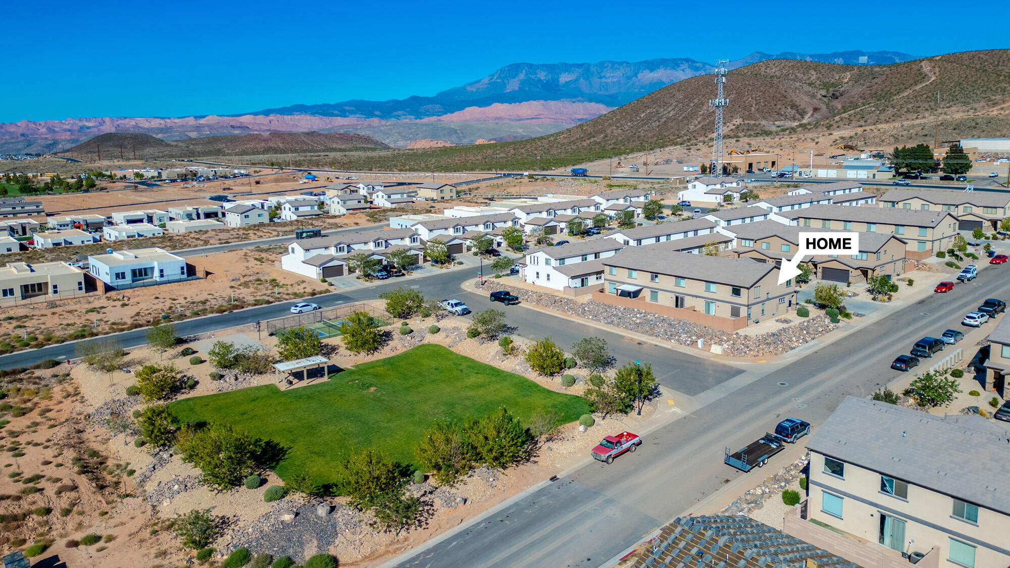 HURRICANE HEIGHTS TOWNHOMES - Residential
