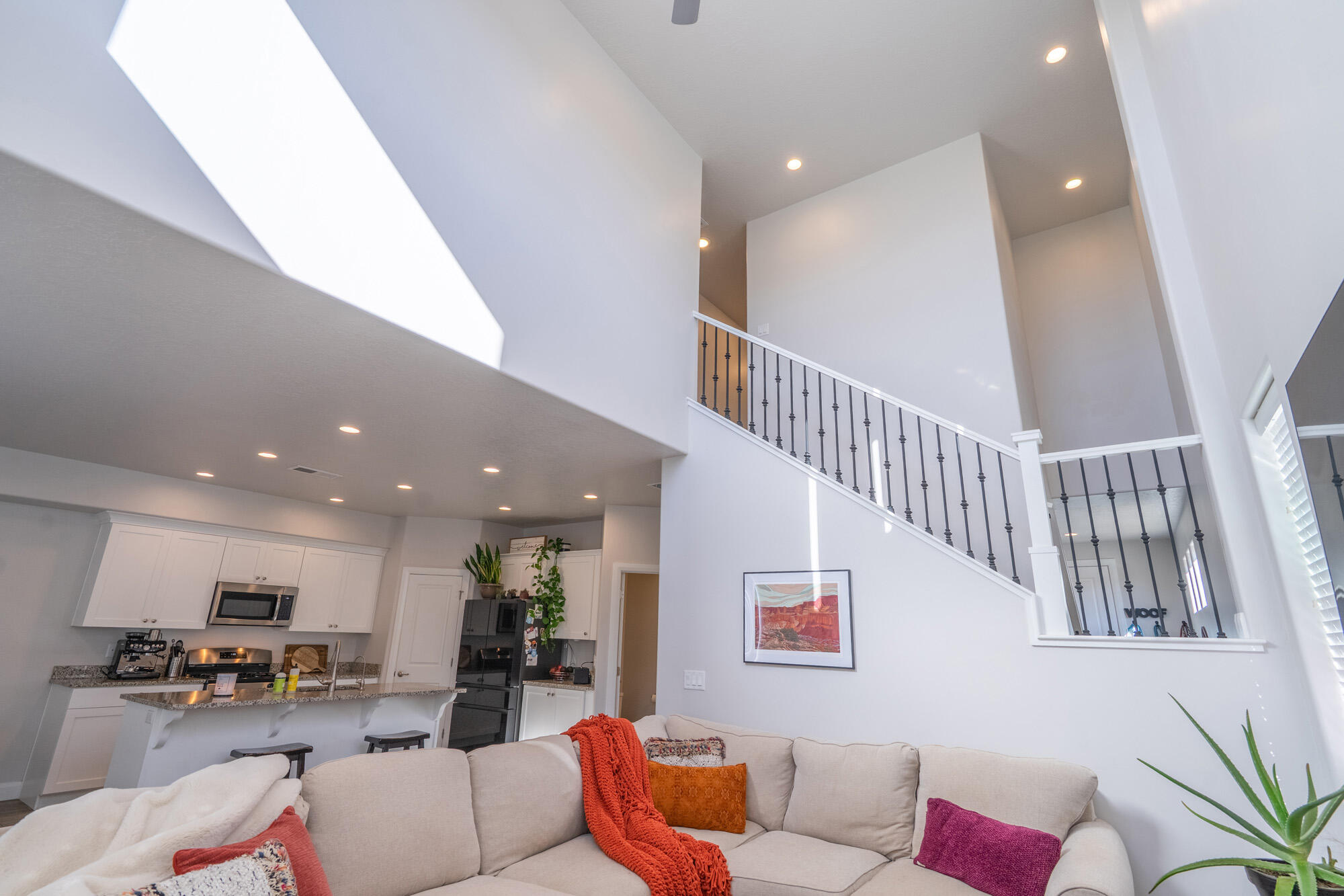 HURRICANE HEIGHTS TOWNHOMES - Residential