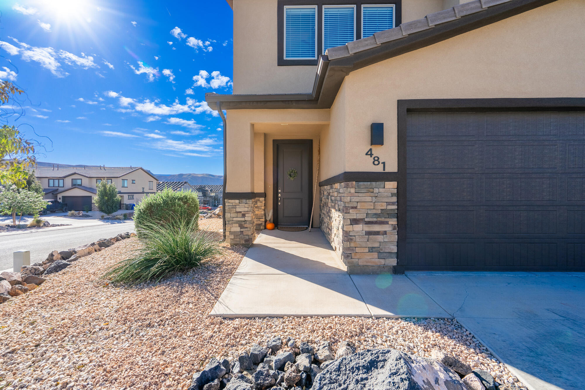 HURRICANE HEIGHTS TOWNHOMES - Residential