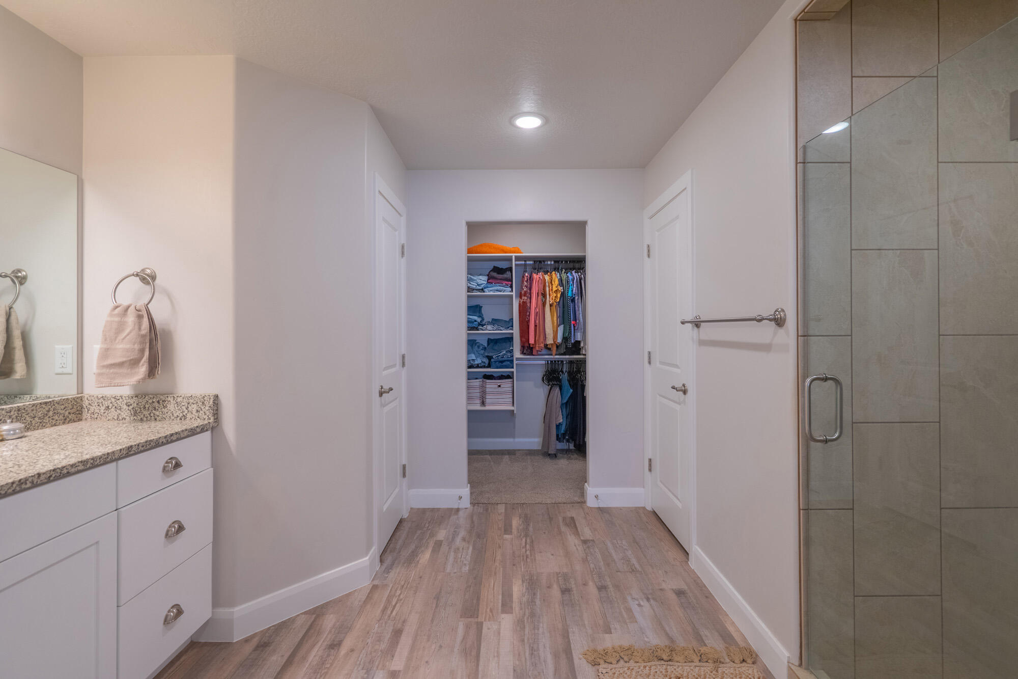 HURRICANE HEIGHTS TOWNHOMES - Residential