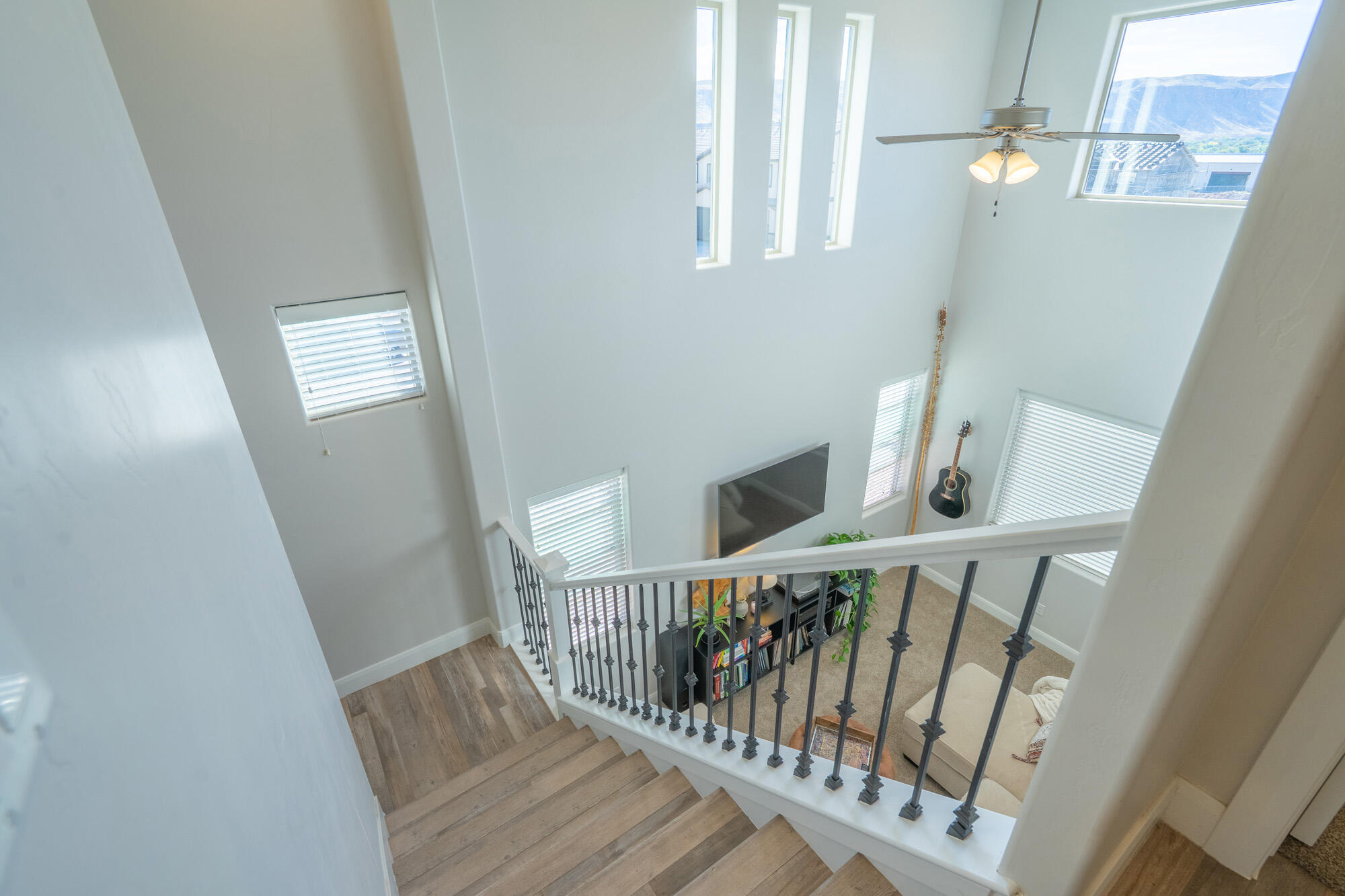 HURRICANE HEIGHTS TOWNHOMES - Residential