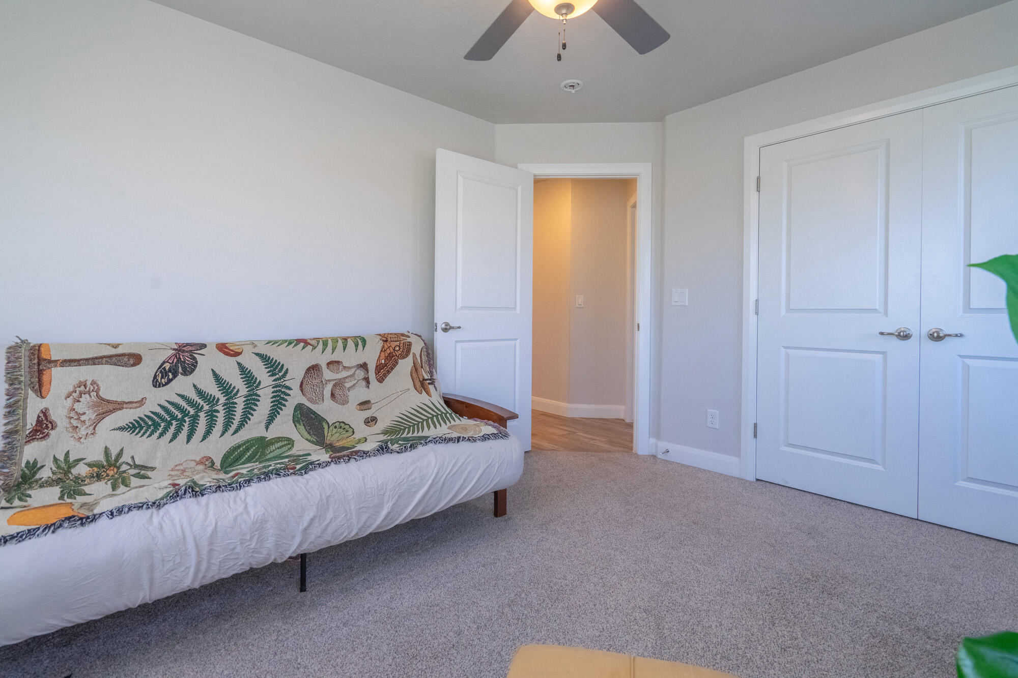 HURRICANE HEIGHTS TOWNHOMES - Residential