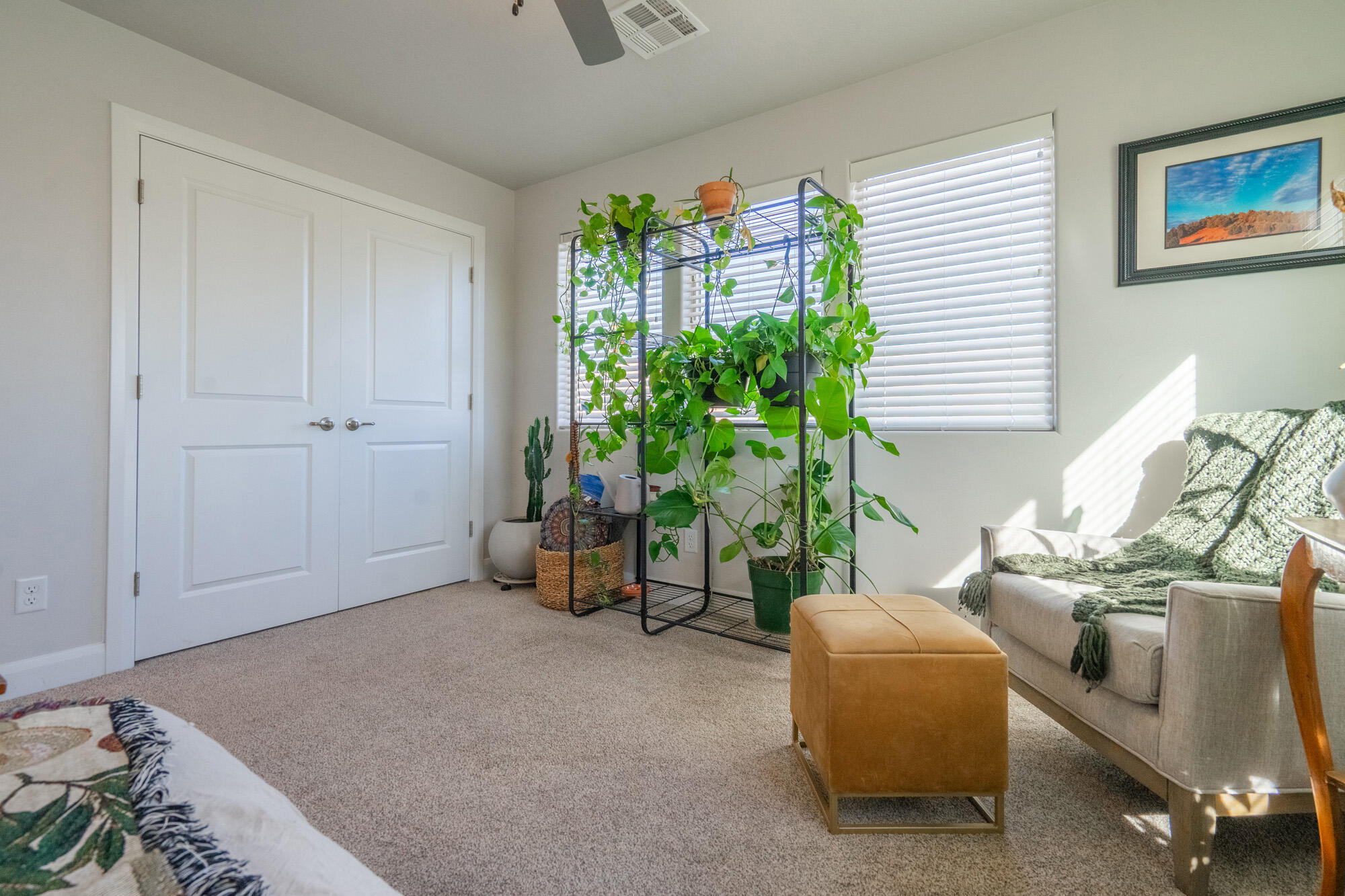 HURRICANE HEIGHTS TOWNHOMES - Residential