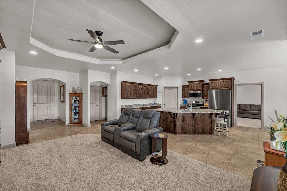 DIXIE SPRINGS - Residential