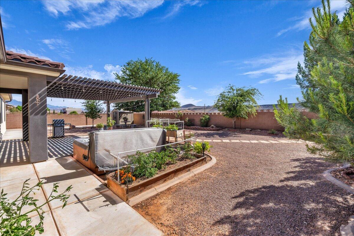DIXIE SPRINGS - Residential