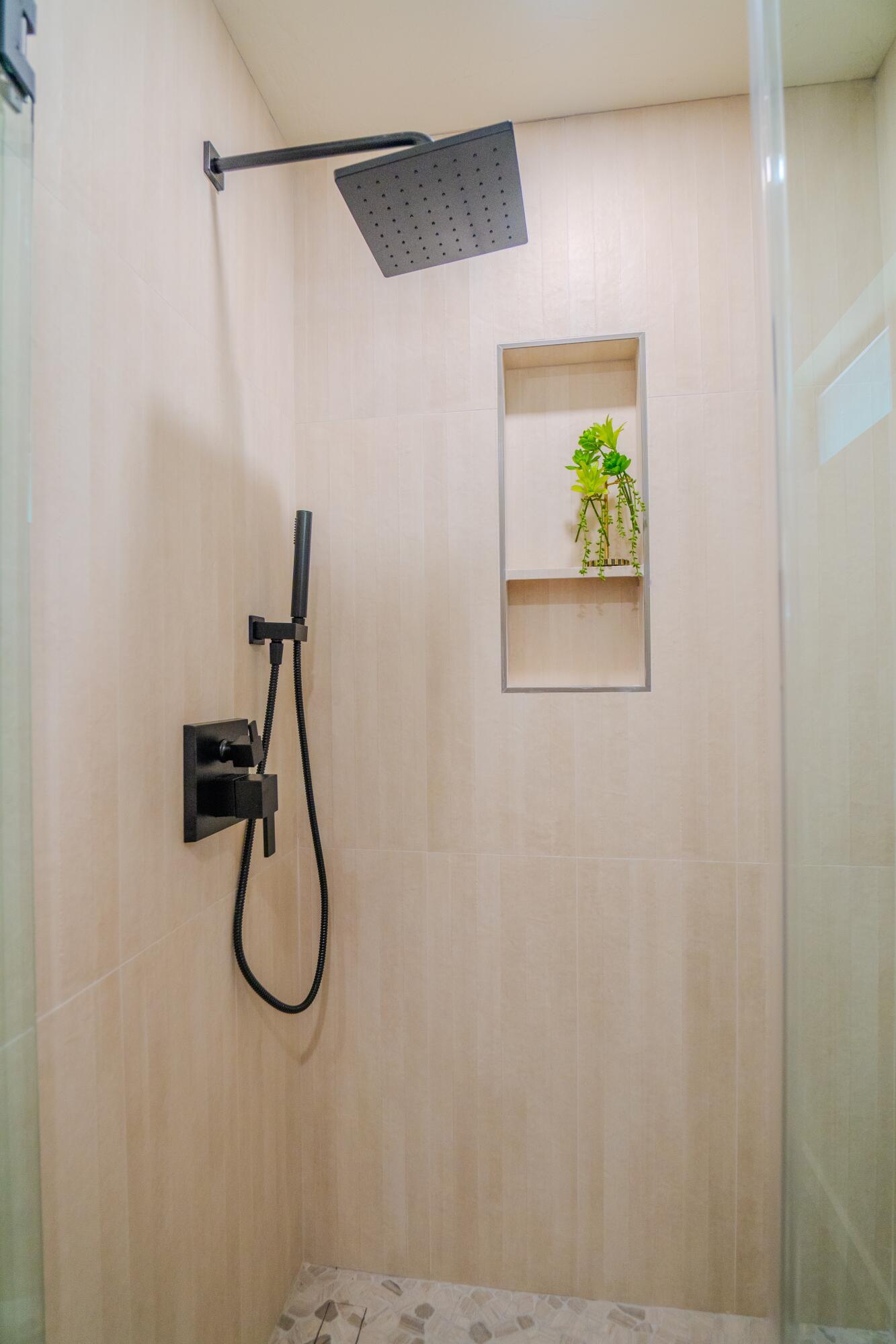 VALLEY VIEW HEIGHTS - Residential