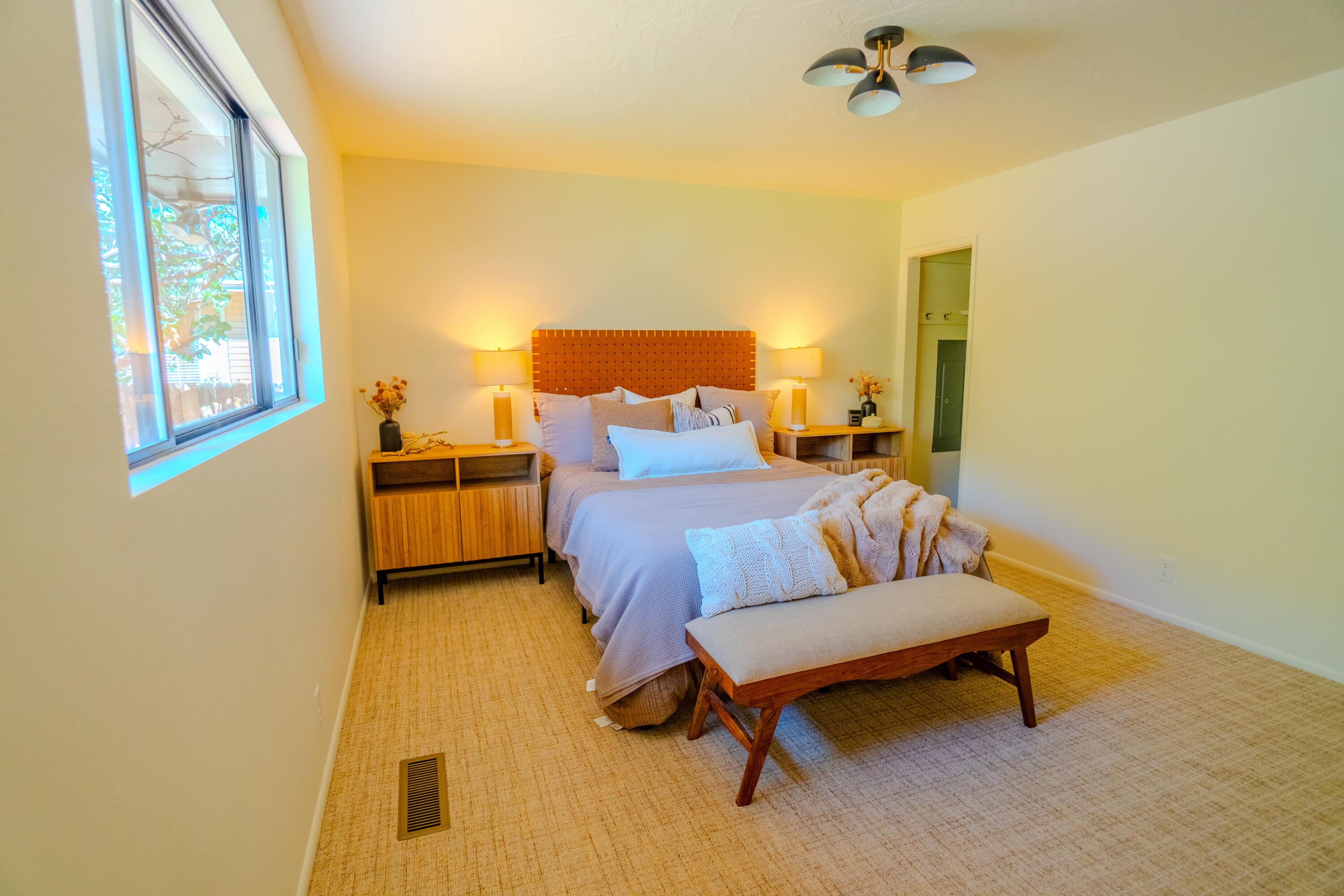 VALLEY VIEW HEIGHTS - Residential