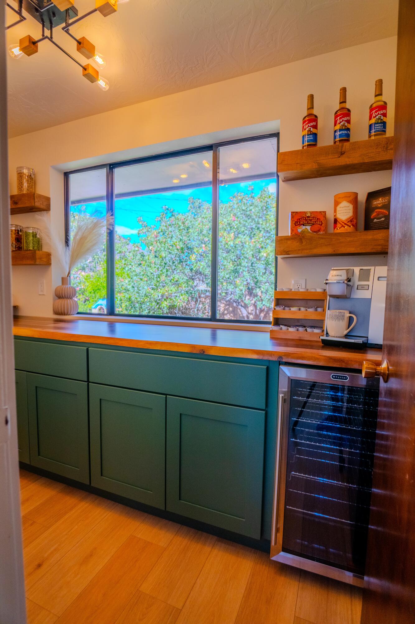 VALLEY VIEW HEIGHTS - Residential