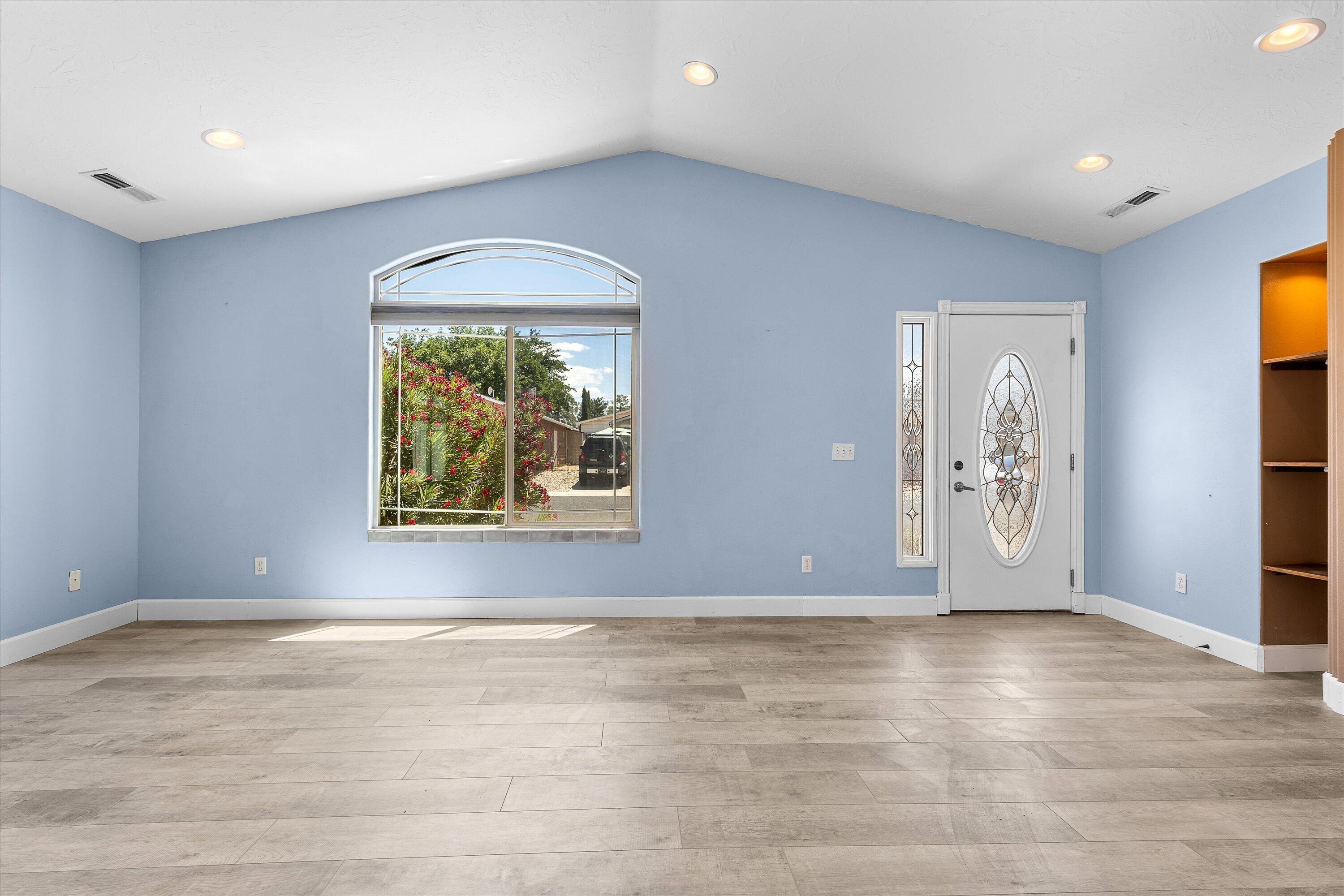 QUAIL LAKE ESTATES - Residential